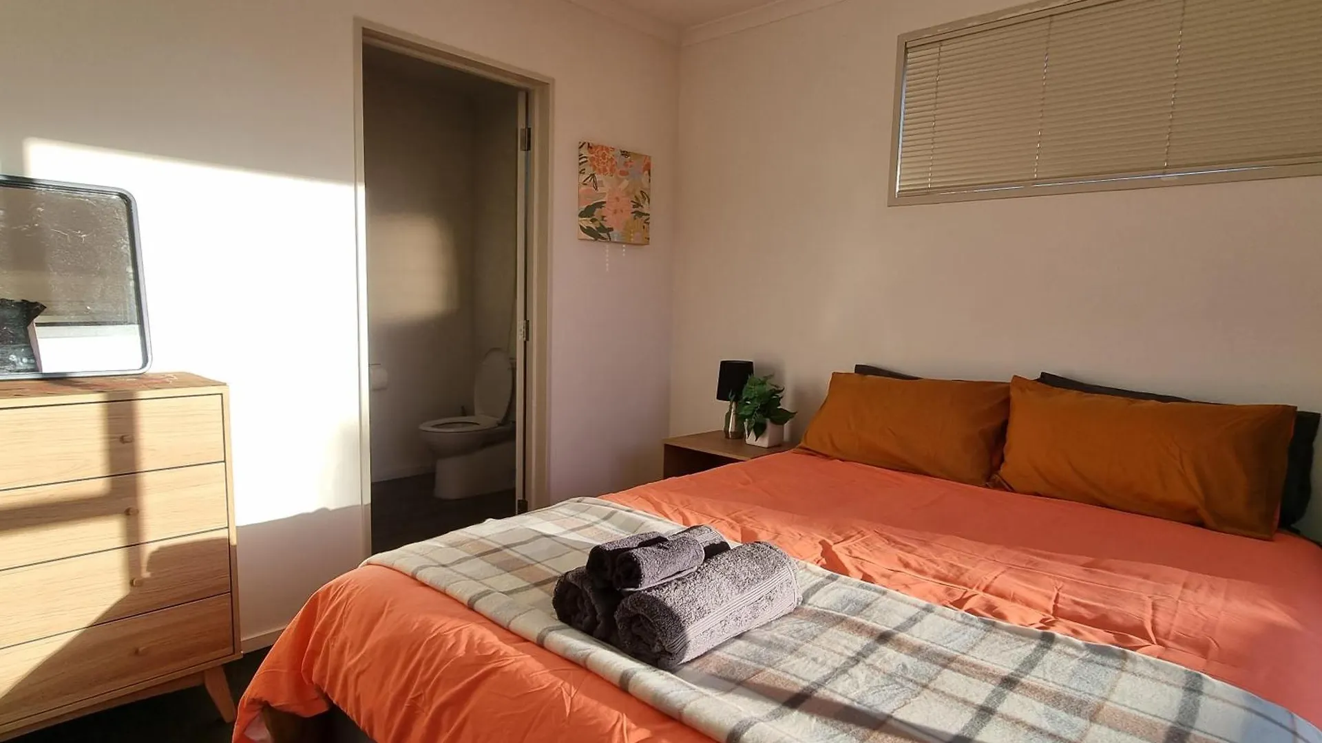 Vila 4Bed 2Bath House 5 Mins Walk To Palms & Golf Club Christchurch Nový Zéland