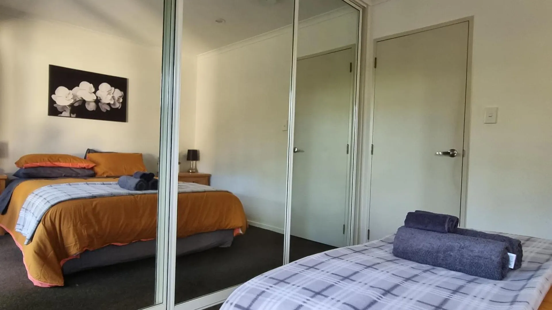 Holiday home 4Bed 2Bath House 5 Mins Walk To Palms & Golf Club Villa Christchurch New Zealand