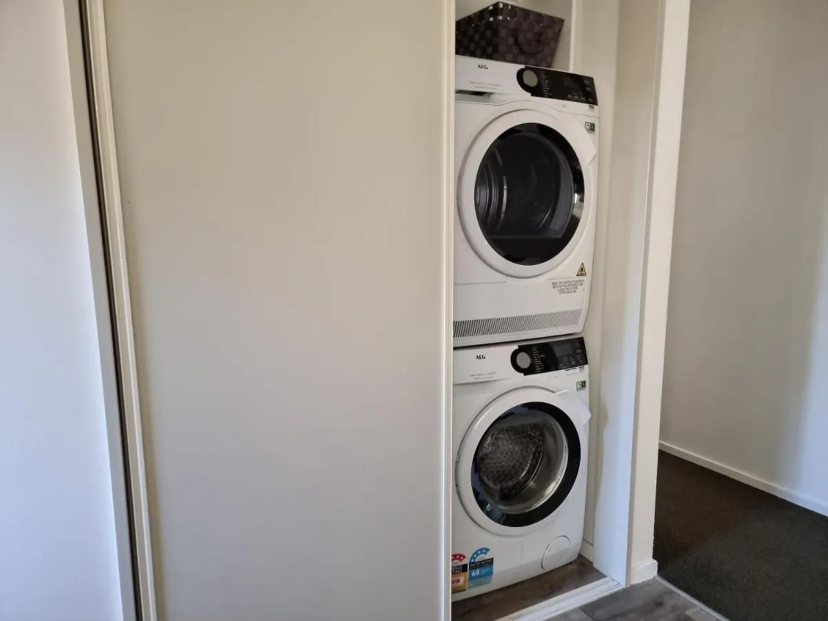 4Bed 2Bath House 5 Mins Walk To Palms & Golf Club Villa Christchurch